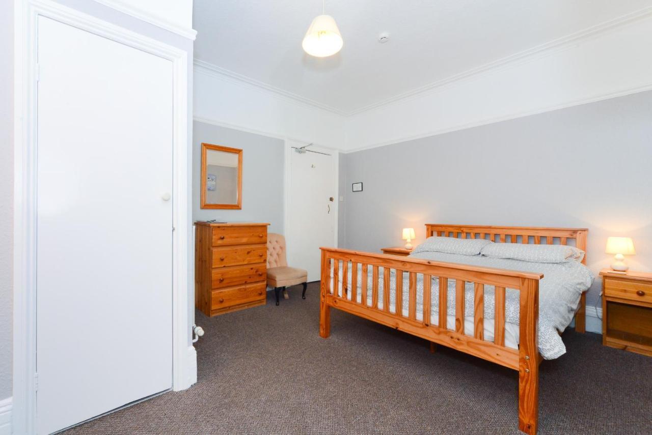 Sandy Bay Guest House Bournemouth Ngoại thất bức ảnh